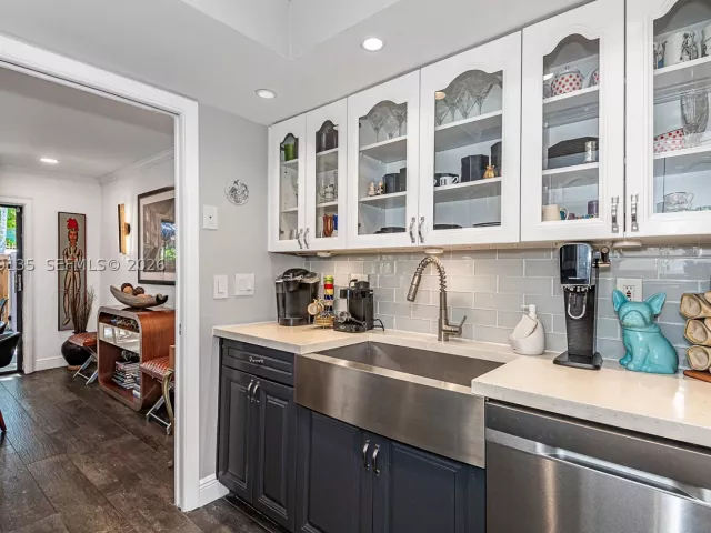 Продажа дома по адресу 806 Saint Andrews Rd 13 - фото 9368381
