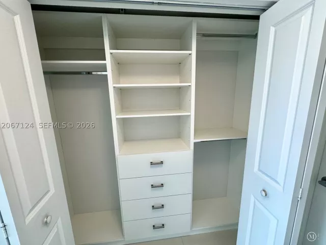 Продажа квартиры #1221 - фото 9267723