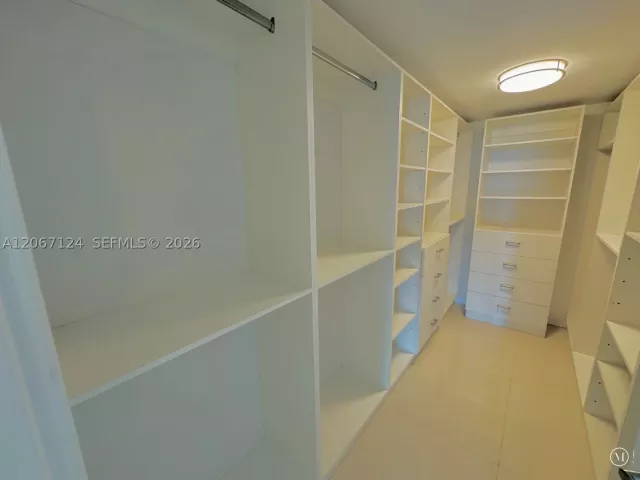 Продажа квартиры #1221 - фото 9267730