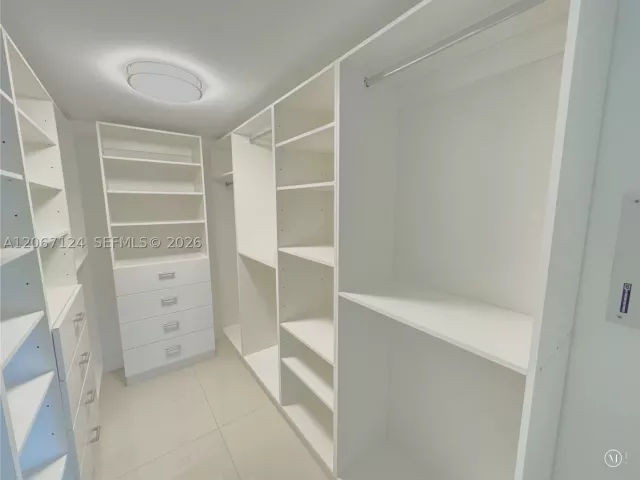 Продажа квартиры #1221 - фото 9267731
