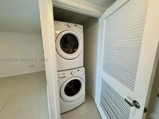 Продажа квартиры #1221 - фото 9267740