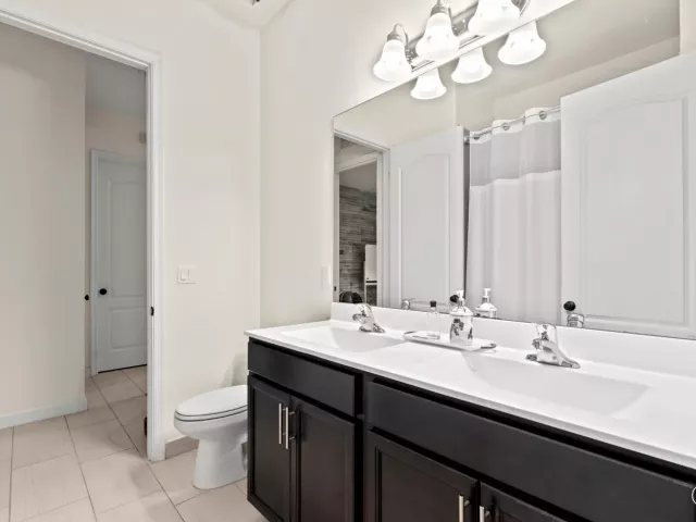 Продажа дома по адресу 4339 Buena Tara Drive - фото 9266285