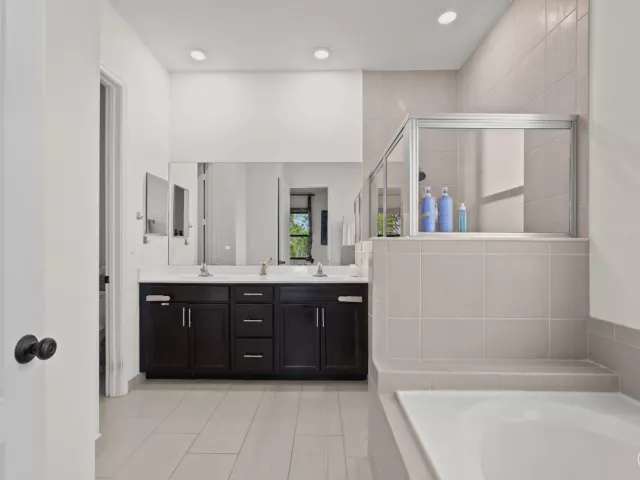 Продажа дома по адресу 4339 Buena Tara Drive - фото 9266294