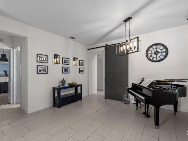 Продажа дома по адресу 4339 Buena Tara Drive - фото 9266299