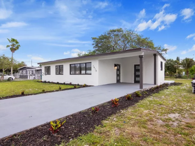 Продажа дома по адресу 1910 NW 134th St - фото 9264123