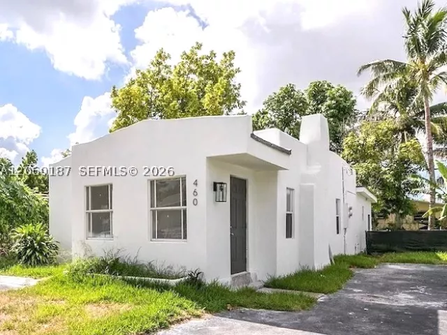 Продажа дома по адресу 460 NW 82nd Ter - фото 9262340