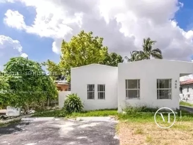 Продажа дома по адресу 460 NW 82nd Ter - фото 9262341