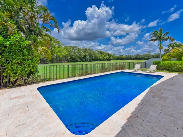 Продажа дома по адресу 11204 Cloverleaf Circle - фото 9263887