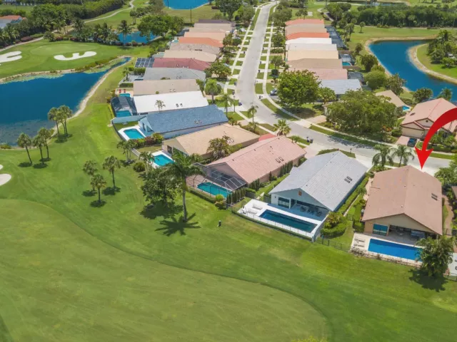 Продажа дома по адресу 11204 Cloverleaf Circle - фото 9263898