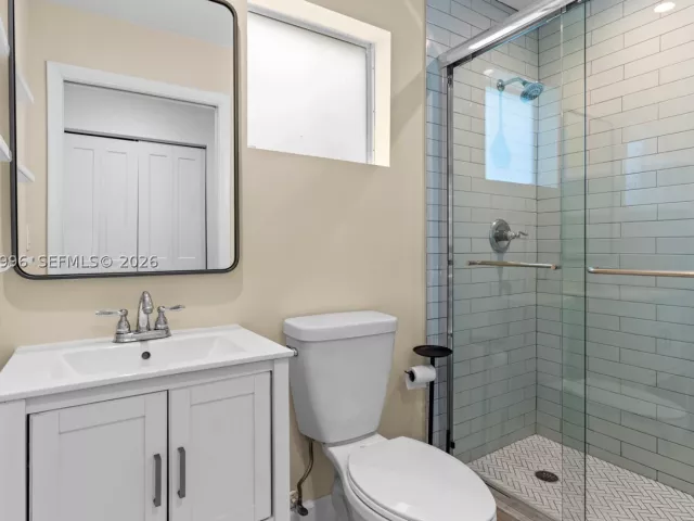 Продажа дома по адресу 8500 SW 106th St - фото 9264203