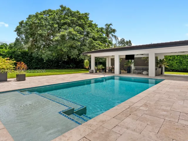 Продажа дома по адресу 8500 SW 106th St - фото 9264207