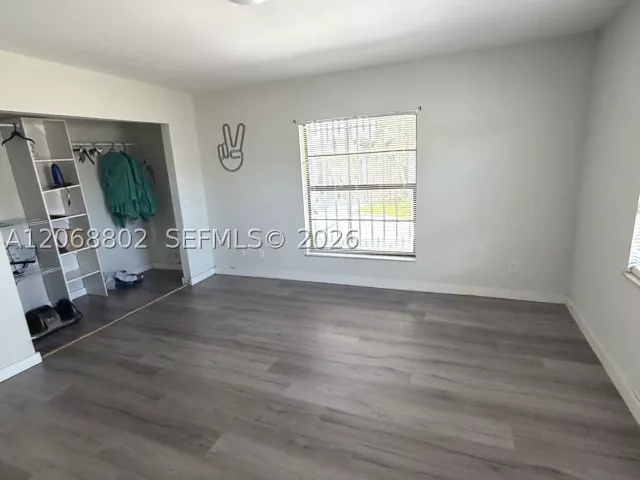 Продажа дома по адресу 3311 NW 16th Ter - фото 9264166