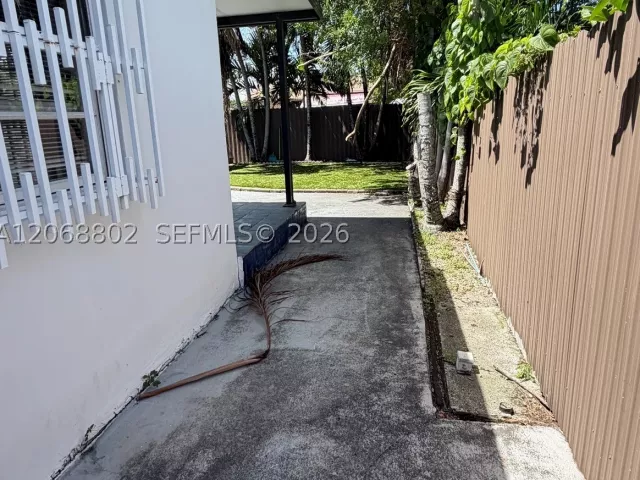 Продажа дома по адресу 3311 NW 16th Ter - фото 9264186