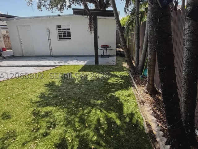 Продажа дома по адресу 3311 NW 16th Ter - фото 9264188