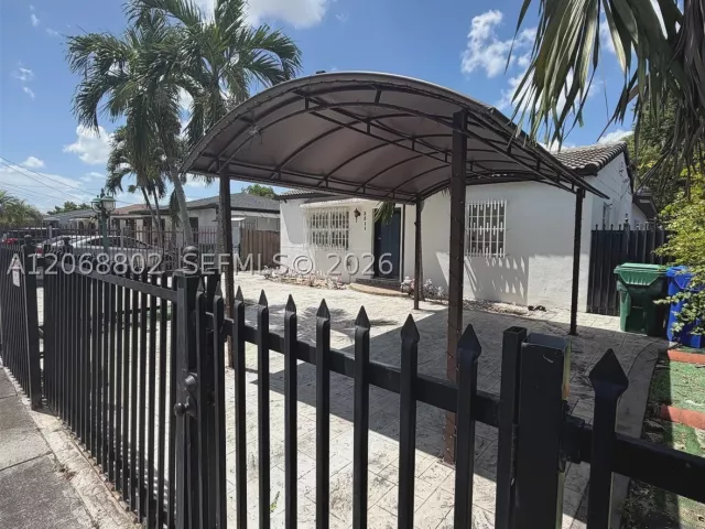 Продажа дома по адресу 3311 NW 16th Ter - фото 9264147