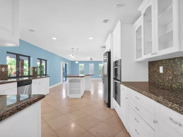 Продажа дома по адресу 8560 SW 85th Ave - фото 9282369