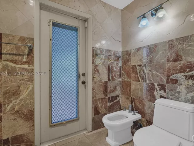 Продажа дома по адресу 8560 SW 85th Ave - фото 9282401