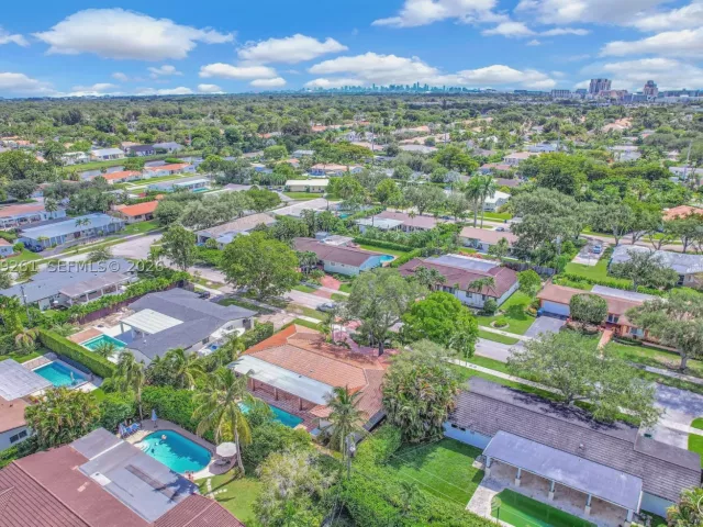 Продажа дома по адресу 8560 SW 85th Ave - фото 9282415