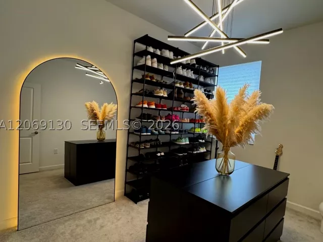 Продажа дома по адресу 12613 NW 23rd Pl - фото 9265601