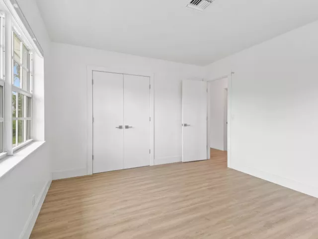 Продажа дома по адресу 319 29th Street - фото 9271705