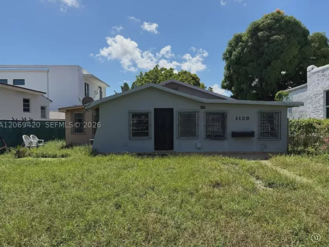 Продажа дома по адресу 1128 SW 11th Ave - фото 9265585