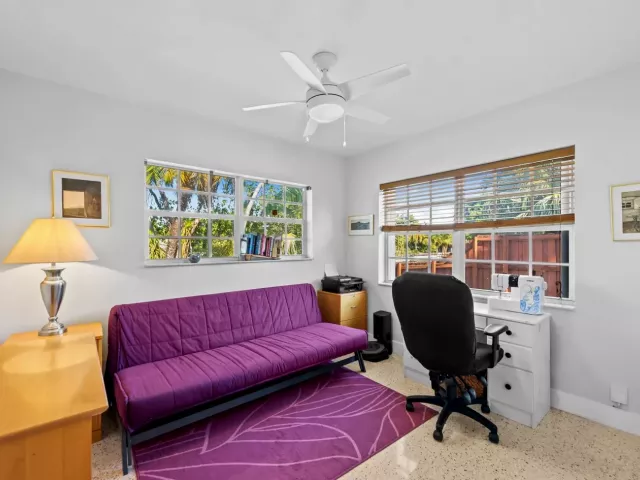 Продажа дома по адресу 1175 GRANT Street - фото 9279305