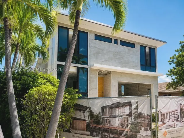 Продажа дома по адресу 2377 SE 15th St - фото 9265881