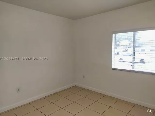 Продажа дома по адресу 11705 SW 184 ST - фото 9301618