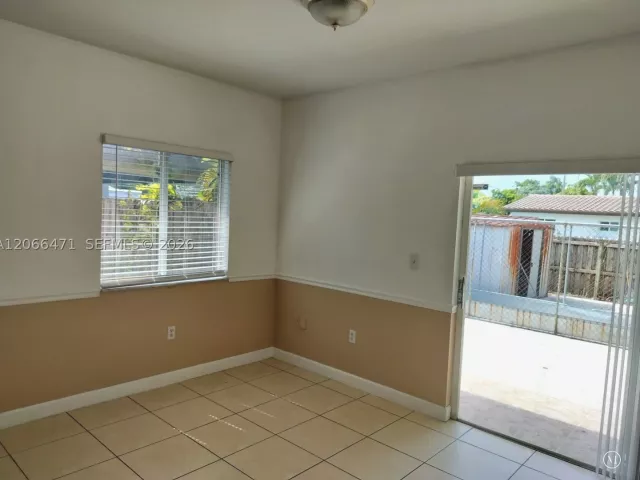 Продажа дома по адресу 11705 SW 184 ST - фото 9301649