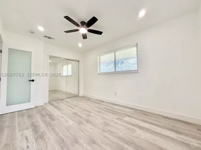 Продажа дома по адресу 8600 Taft St - фото 9271823