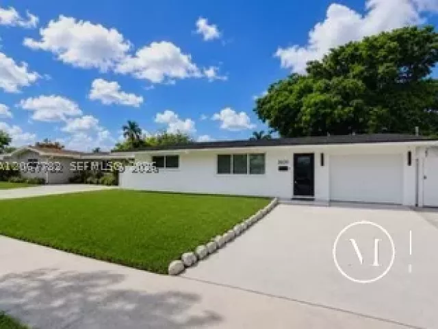 Продажа дома по адресу 8600 Taft St - фото 9271811