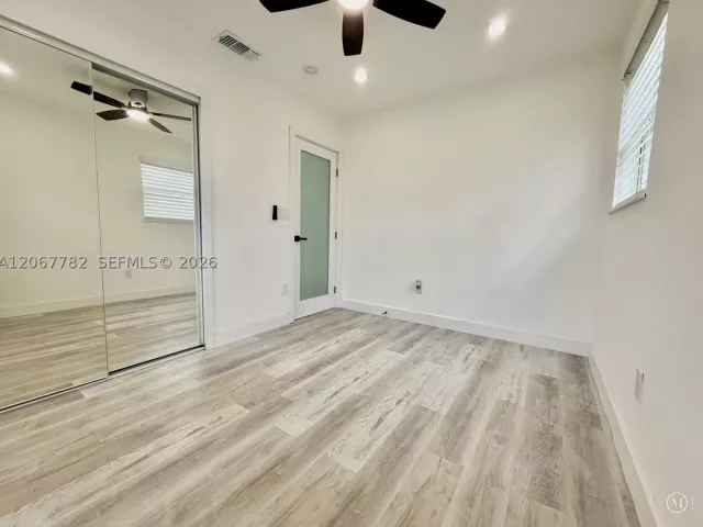 Продажа дома по адресу 8600 Taft St - фото 9271830