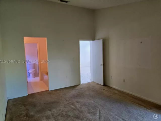 Продажа дома по адресу 15416 SW 50th Ter - фото 9266226