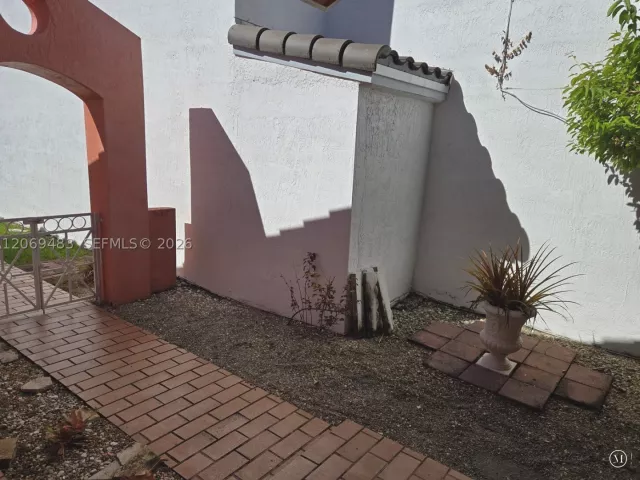 Продажа дома по адресу 15416 SW 50th Ter - фото 9266237