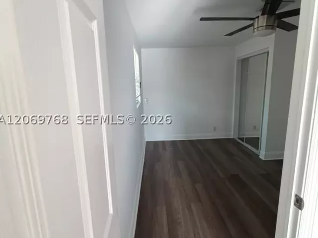 Продажа дома по адресу 3160 NE 63rd St - фото 9267966