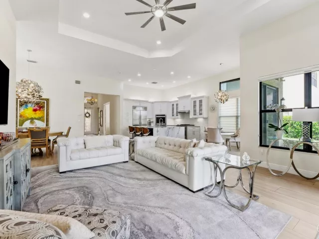Продажа дома по адресу 8986 Little Falls Way - фото 9269517