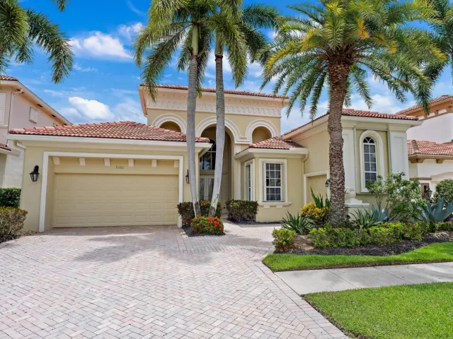 Продажа дома по адресу 7090 Tradition Cove Lane E - фото 9268777