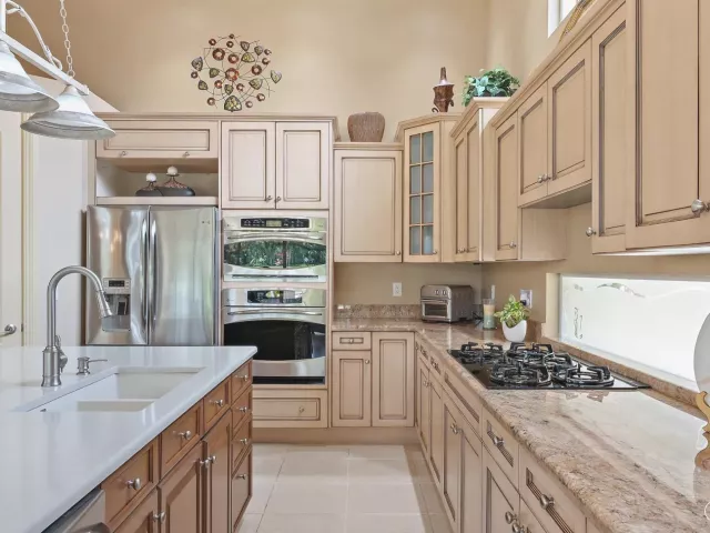 Продажа дома по адресу 7090 Tradition Cove Lane E - фото 9268798