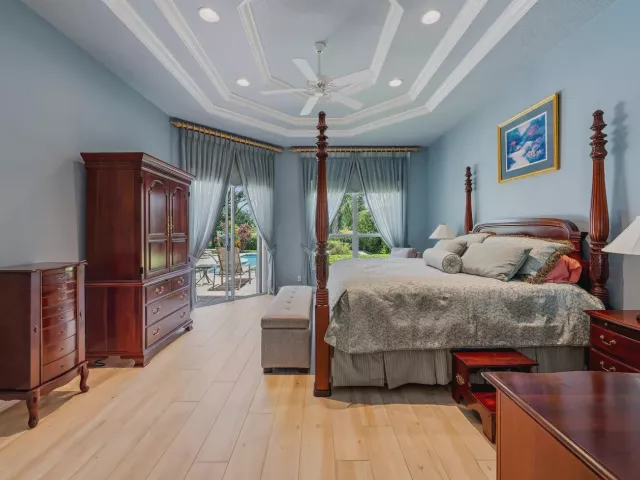 Продажа дома по адресу 7090 Tradition Cove Lane E - фото 9268802