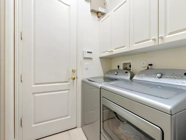 Продажа дома по адресу 7090 Tradition Cove Lane E - фото 9268813