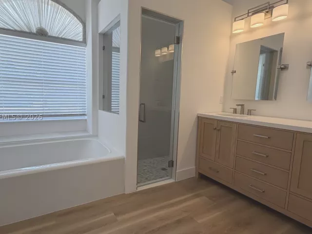 Продажа дома по адресу 19089 NW 23rd Ct - фото 9272343
