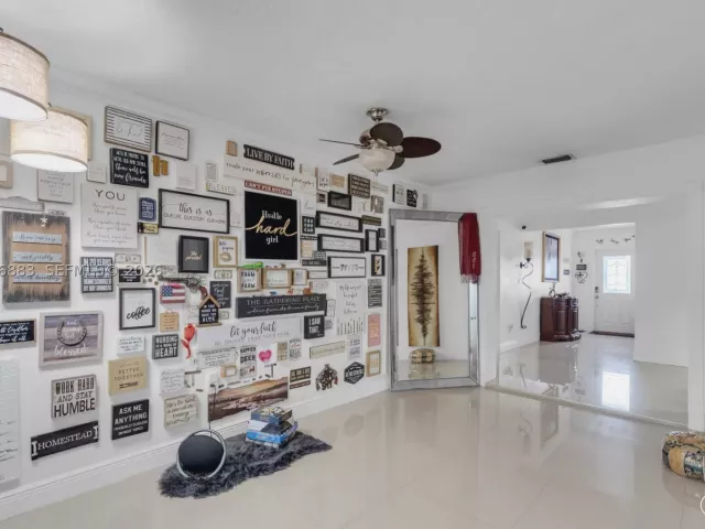 Продажа дома по адресу 20514 NW 44th Pl - фото 9272153