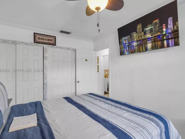 Продажа дома по адресу 20514 NW 44th Pl - фото 9272159