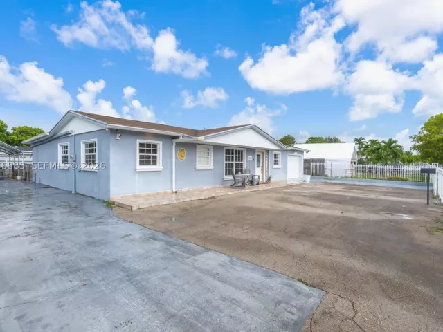 Продажа дома по адресу 20514 NW 44th Pl - фото 9272144