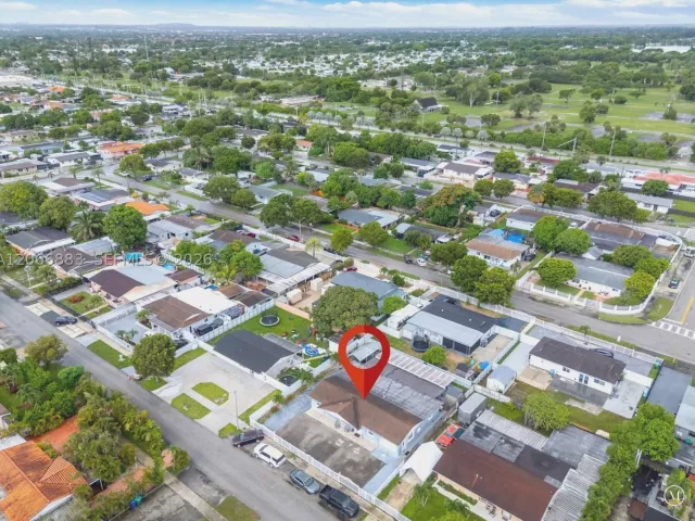 Продажа дома по адресу 20514 NW 44th Pl - фото 9272174