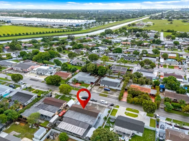 Продажа дома по адресу 20514 NW 44th Pl - фото 9272176
