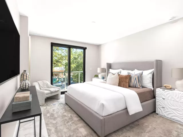 Продажа дома по адресу 829 SW 11TH Street - фото 9281988