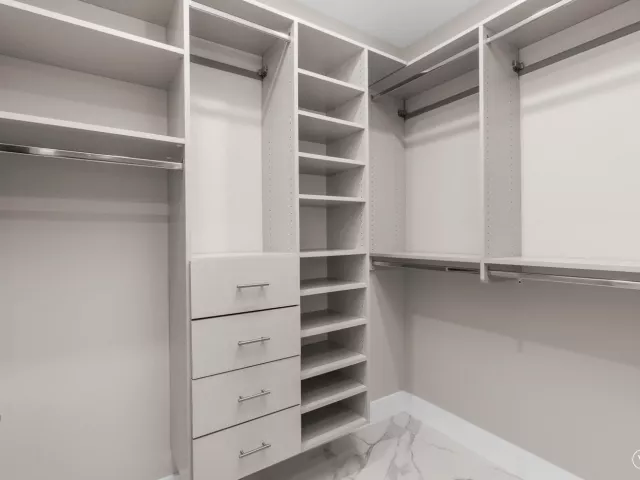 Продажа дома по адресу 829 SW 11TH Street - фото 9282003