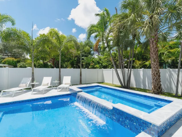 Продажа дома по адресу 829 SW 11TH Street - фото 9282015