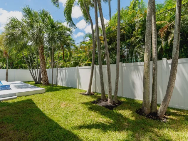 Продажа дома по адресу 829 SW 11TH Street - фото 9282019